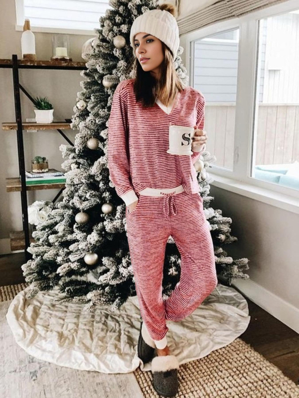 2024 Amazon AliExpress Európske a americké vianočné pruhované kontrastné farebné šitie nohavice s dlhým rukávom a výstrihom do V, ležérny oblek