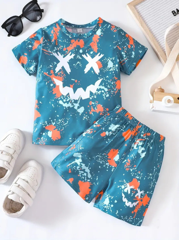 Personalizirano odijelo Ljetno novo za dječake Crtani film Lubanja Medvjed Majica kratkih rukava Kratke hlače Trend RA01 RD01