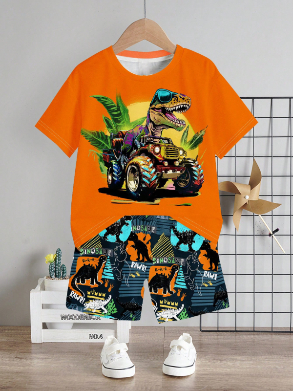 Personalizirano odijelo Ljetno novo za dječake Crtani film Lubanja Medvjed Majica kratkih rukava Kratke hlače Trend RA01 RD01