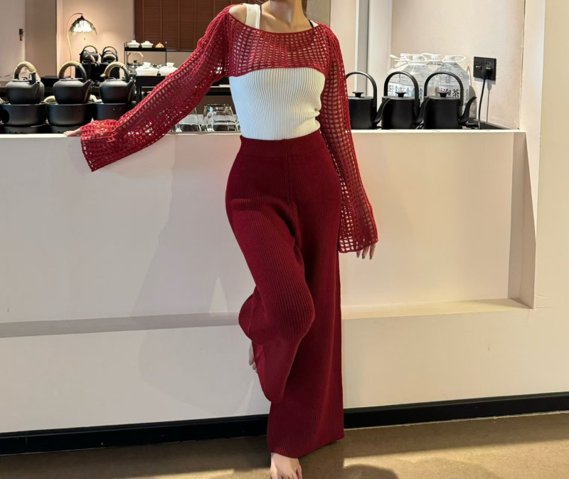 Bluză nouă transfrontalieră Amazon sexy în stil european și american, cu goluri, culoare solidă, cu mânecă lungă, tricotată, top ultra-scurt