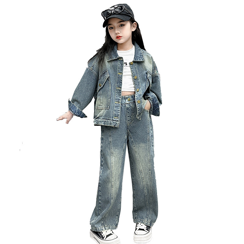 Mergaitės pavasarinis džinsinis paltas berniukui, 2024 m. pavasario ir rudens retro stiliaus korėjietiško stiliaus madingas mergaičių megztinis berniukui.