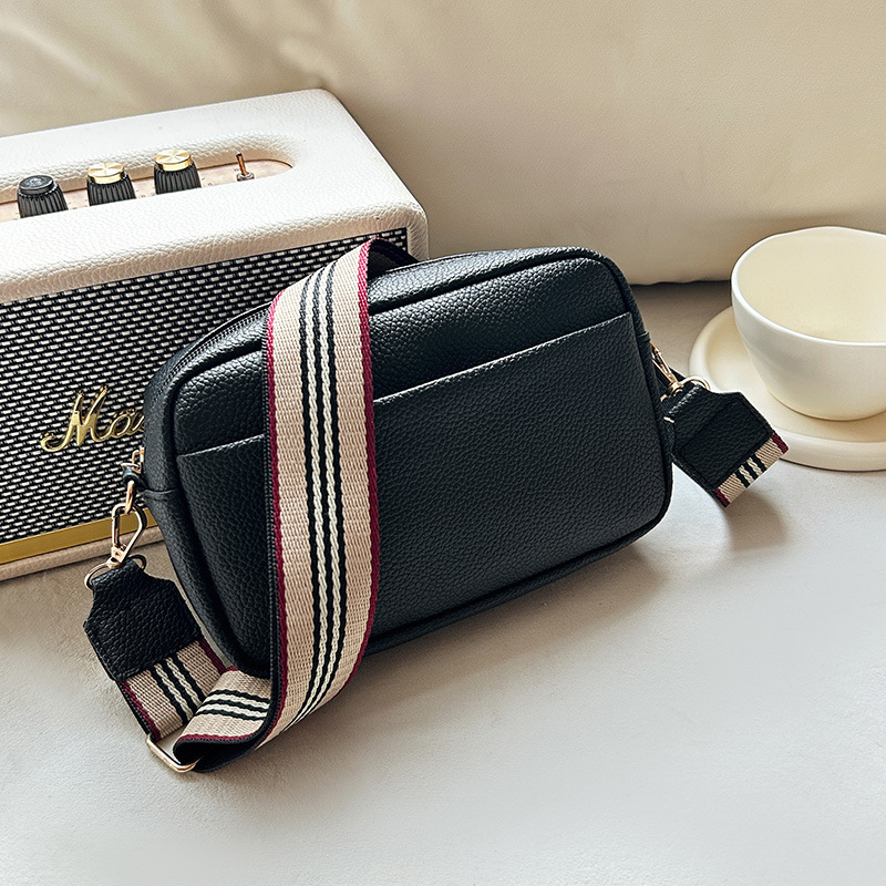 Piiriülese väliskaubanduse naiste kott 2024 sügis ja talv uus väike ruudukujuline kott xiangfeng lai õlarihm õla diagonaalne kott hulgimüük