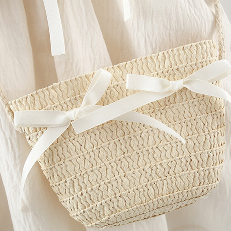 Ljetna nova djevojačka jednobojna čipkasta suknja s okruglim izrezom i letećim rukavima, princezina torba za dostavu