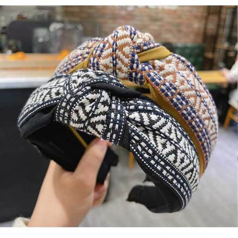 Maža kvapni tarpvalstybinė vėjo juosta, moteriška korėjietiška retro plačiabrylė galvos juosta, plaukų segtukai, rudens ir žiemos „Joker“ užsienio prekybos papuošalai, didmeninė prekyba