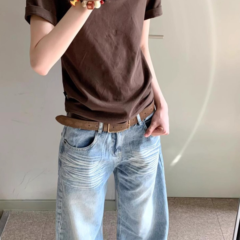 Pronksmustriga pruunis stiilis retro vanaaegse mustriga kunstilises stiilis dekadentlik vöö kõrgetasemelise etnilise stiiliga vöö