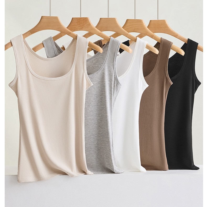 532# niiditekstuuriga kõrge elastsusega kitsas lõige, lai õlaosaga alusrihm, pluss-suuruses lihtne kandilise kaelusega hingav õlapael