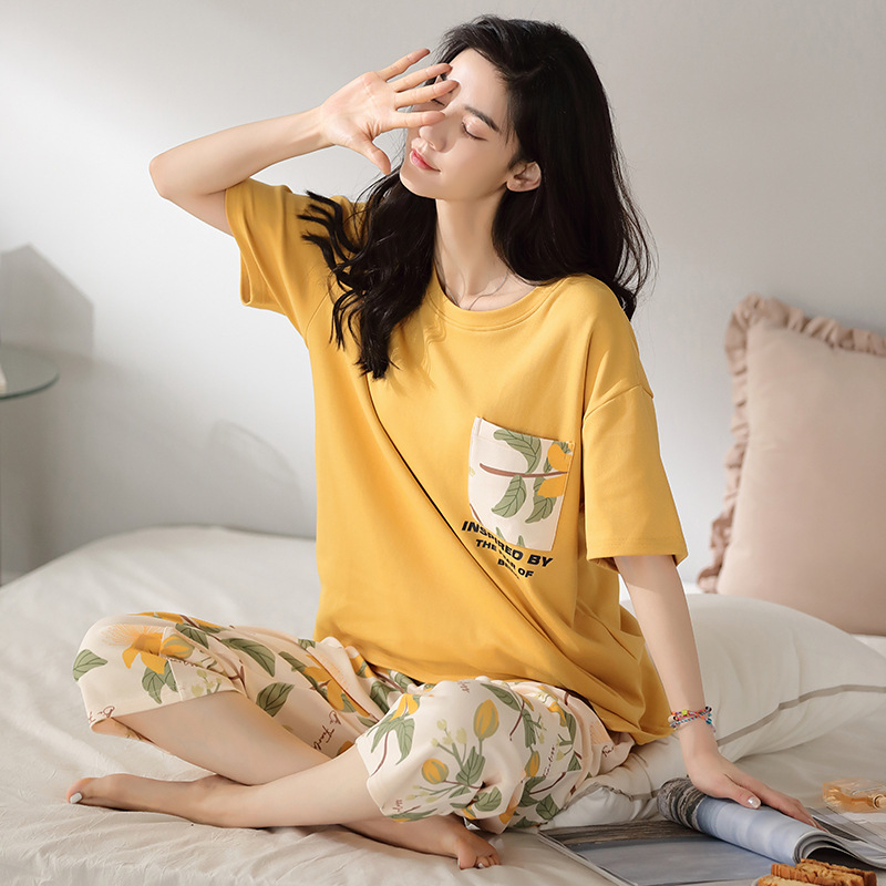 Visokokvalitetne kompaktne pamučne ženske pidžame za proljeće i ljeto 2025., nove kratke rukave, skraćene hlače, odijelo za tanku pamučnu kućnu odjeću
