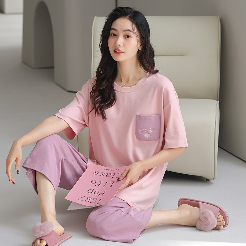 Visokokvalitetne kompaktne pamučne ženske pidžame za proljeće i ljeto 2025., nove kratke rukave, skraćene hlače, odijelo za tanku pamučnu kućnu odjeću