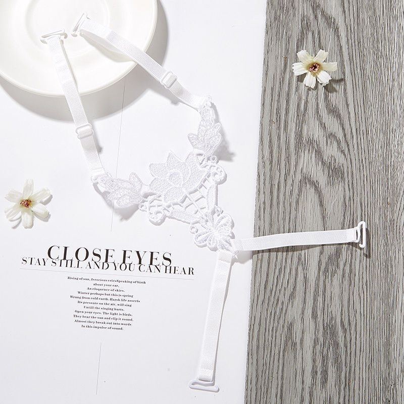 Permatoma nematoma pečių juosta Nėriniuota tuščiavidurė liemenėlė su kryžiumi Dviguba pečių dengiamoji juosta Vidinė juosta Plonas neslystantis diržas