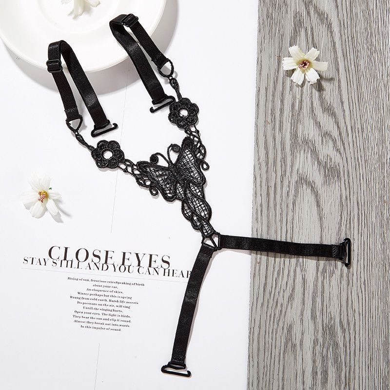 Permatoma nematoma pečių juosta Nėriniuota tuščiavidurė liemenėlė su kryžiumi Dviguba pečių dengiamoji juosta Vidinė juosta Plonas neslystantis diržas