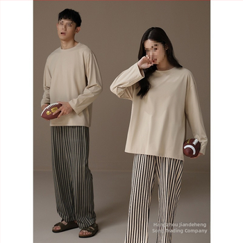 Νέες πιτζάμες ζευγαριού του 2025 για άνδρες και γυναίκες Άνοιξη & Φθινόπωρο, μακρυμάνικες, από καθαρό βαμβάκι, ριγέ, σε καθαρό χρώμα, με στρογγυλή λαιμόκοψη, για το σπίτι