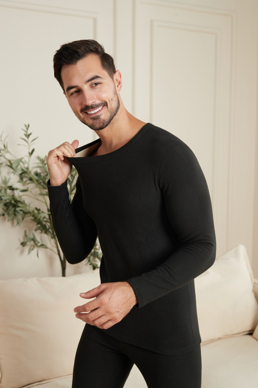 Tiesiogiai iš gamyklos pasiūti rudens ir žiemos poroms skirti vilnoniai šilko šilti kostiumai moterims, pagaminti iš kašmyro pagrindo, šilti rudens kelnės.