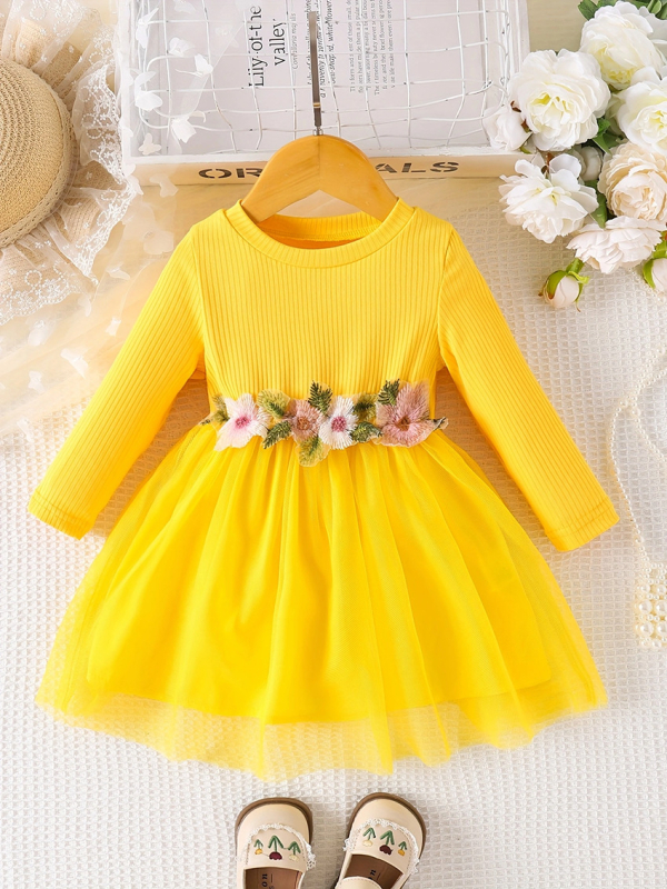 Prekogranična INS haljina za djevojčice za proljeće i jesen s okruglim izrezom i strukom, cvjetnim uzorkom, mrežastim uzorkom