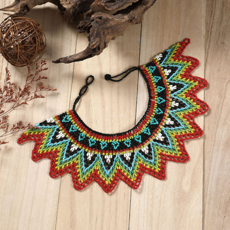 Piiriülene kuum etnilise stiili paks ja värviline kraefestivali hõimude riisihelmestega käsitsi valmistatud helmestega krae kostüümikaelakee