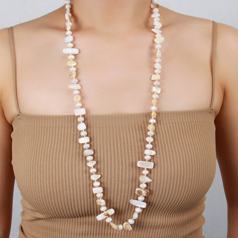 Euroopa ja Ameerika piiriülesed plahvatused värviliste koortega helmestega pikk kaelakee naistele uus sügis- ja talvine atmosfääriline pikk villane ketiga ehe