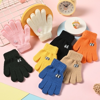 Beebikindad sügiseks ja talveks Korea stiilis multifilmikujulised armsad lasteaia soojad villased kootud viie sõrmega lastekindad hulgimüügist