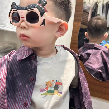 2025 нови детски поляризационни очила бебешки слънчеви очила за момчета и момичета очила сладки анимационни снимки вдлъбната форма