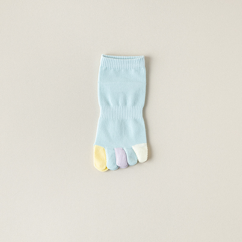 Penkių pirštų kojinės vaikams, kvėpuojančios, derančios spalvos, mielos, madingos, trumpos kojinės, medvilninės kojinės, kreminės, žemakulnės, Zhuji didmeninė prekyba