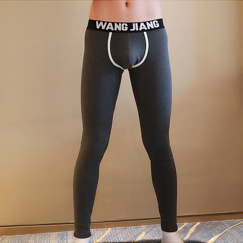 Meeste termopesu, fliisvoodriga ja paksendatud, teismelistele mõeldud kitsa lõikega aluskiht, külmakindlad sügisriided ja -püksid, veniv