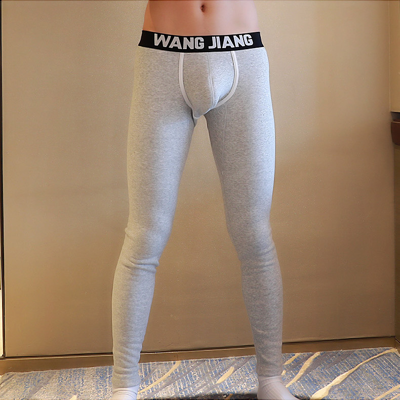 Meeste termopesu, fliisvoodriga ja paksendatud, teismelistele mõeldud kitsa lõikega aluskiht, külmakindlad sügisriided ja -püksid, veniv