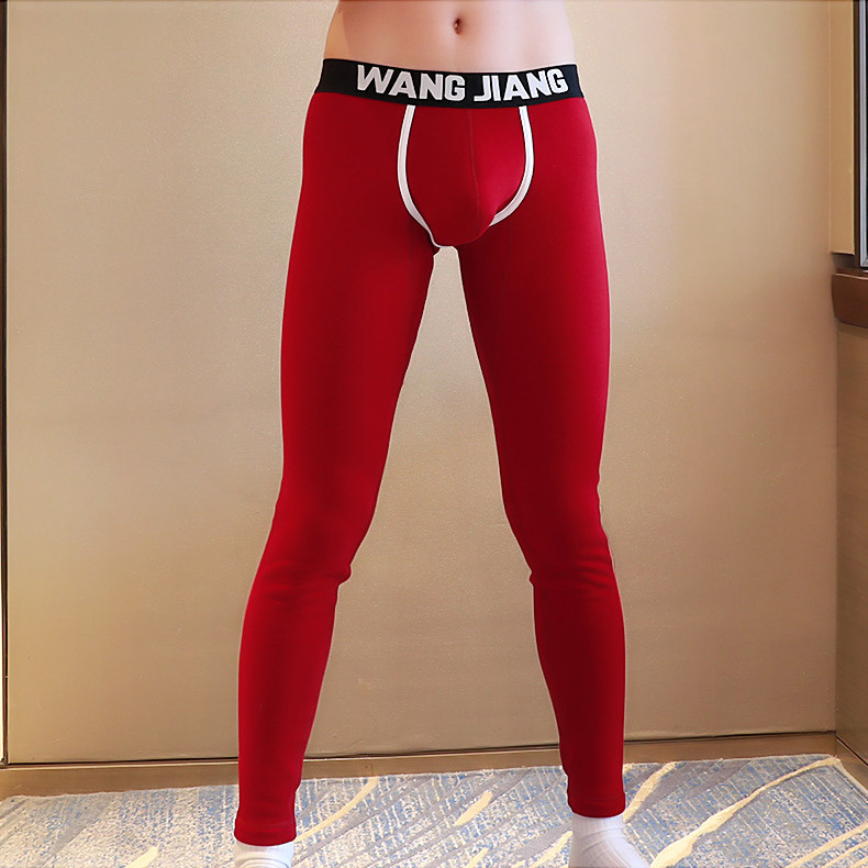 Meeste termopesu, fliisvoodriga ja paksendatud, teismelistele mõeldud kitsa lõikega aluskiht, külmakindlad sügisriided ja -püksid, veniv