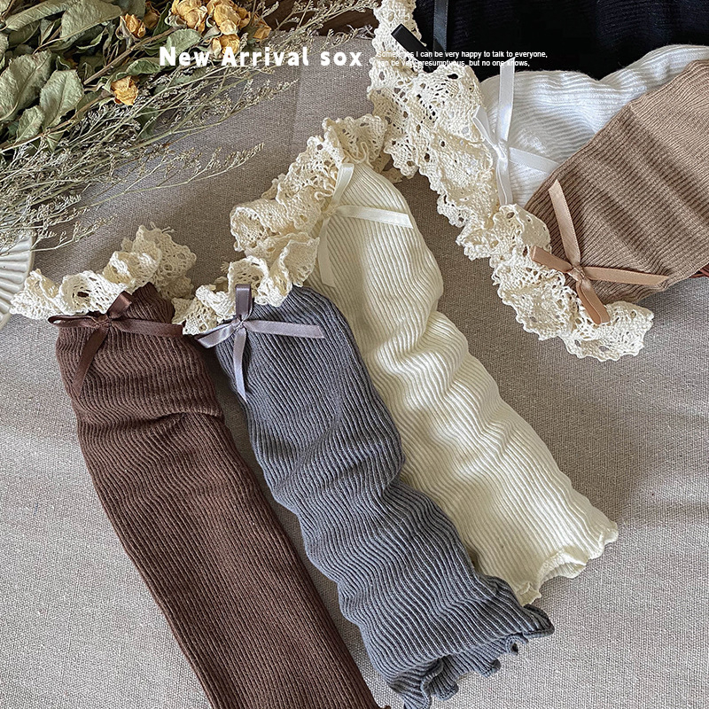 Tüdrukute virnastatud sokid kevad- ja sügissokid Korea stiilis sügis- ja talvekootud heegeldatud lille kroonlehega beebi paksendatud soe säärekate trendikas