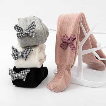 Tüdrukute sügis-talvised fliisvoodriga paksendatud beebiretuusid, beebide sokid lipsuga, valged lasteretuusid