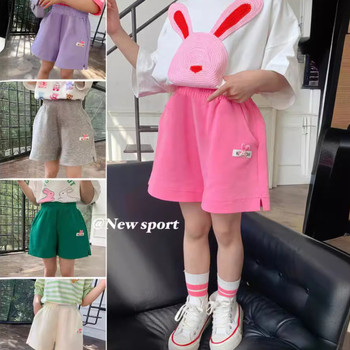 Pantaloni scurți pentru fete, vara 2025, stil nou, pantaloni pentru copii, la modă, pantaloni casual pentru copii, cel mai ușor pentru pantaloni de meci, pantaloni sport