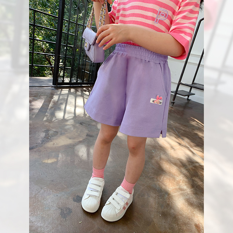 Pantaloni scurți pentru fete, vara 2025, stil nou, pantaloni pentru copii, la modă, pantaloni casual pentru copii, cel mai ușor pentru pantaloni de meci, pantaloni sport