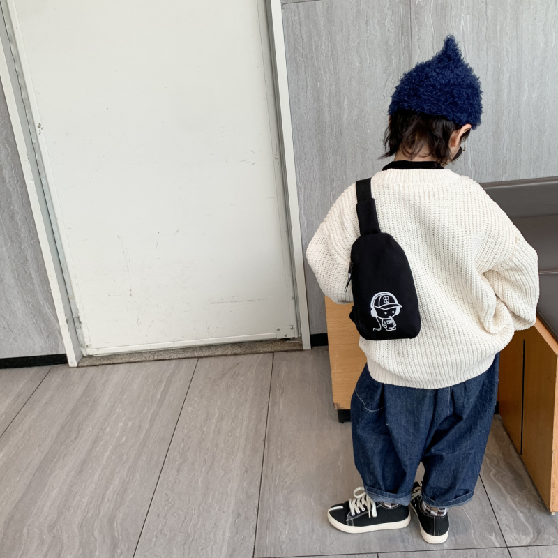 Bērnu soma vīriešu un sieviešu multfilmas stila jauka krūšu soma 2023. gada pavasarim un vasarai jaunu bērnu diagonālo somu ražotāji vairumtirdzniecībā