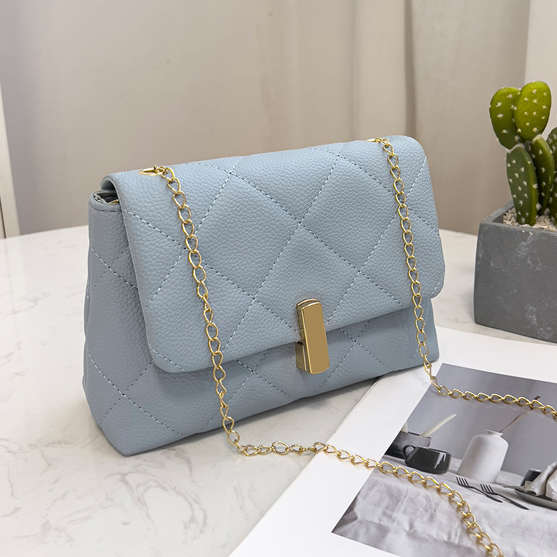 Korėjietiško stiliaus maža kvadratinė rankinė 2024 moteriškos rankinės Pietryčių Azijos moterų rankinė, didmeninė prekyba grandininiu krepšiu, universalus pečių krepšys