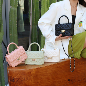 Mala četvrtasta torba, luksuzna, svestrana, mala mirisna torba s lancem, romboidna praktična torba, nišni dizajn, torba preko tijela preko jednog ramena