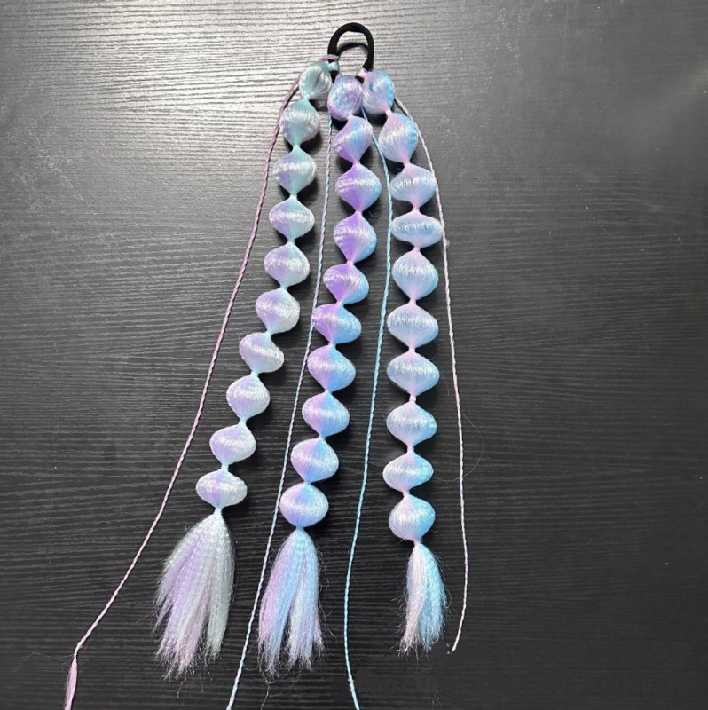 laos interneti kuulsuste artefakti laterna mull-keerdunud palmik moodne naiste tänavapildistamisstiil pikk käsitsi palmikuga hobusesaba parukas