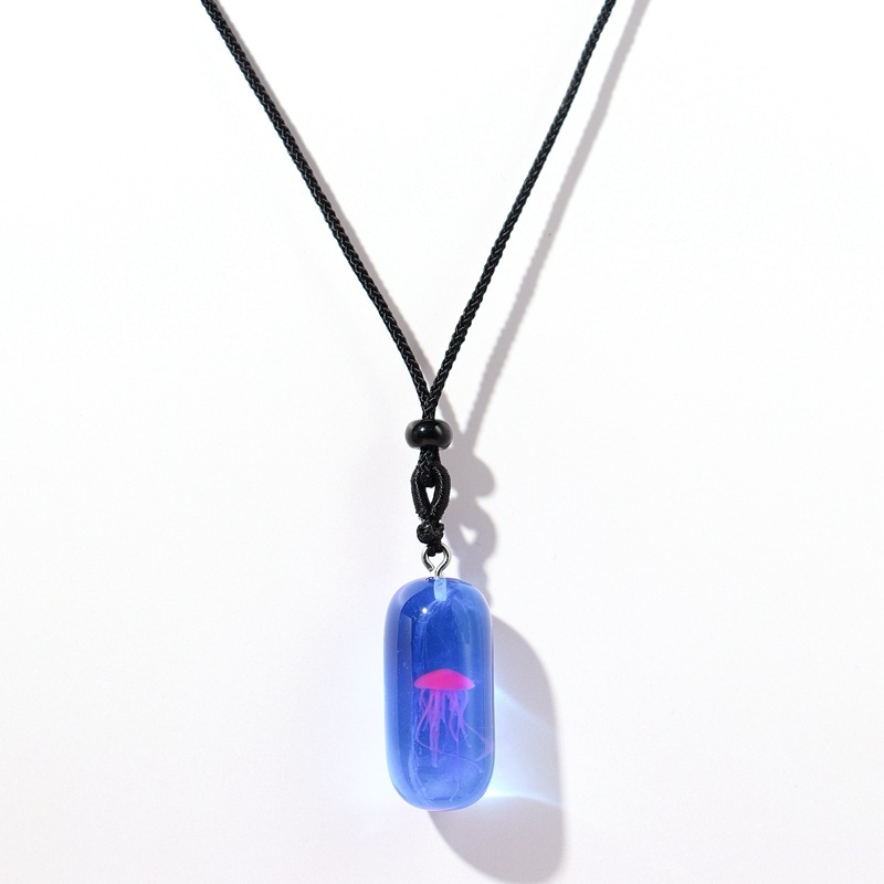 Piiriülesed plahvatused Meduusid Helendav Kaelakee Vaigust Helendav Ripats Lihtne Geomeetriline Niši Ehted Käsitsi Valmistatud Paar