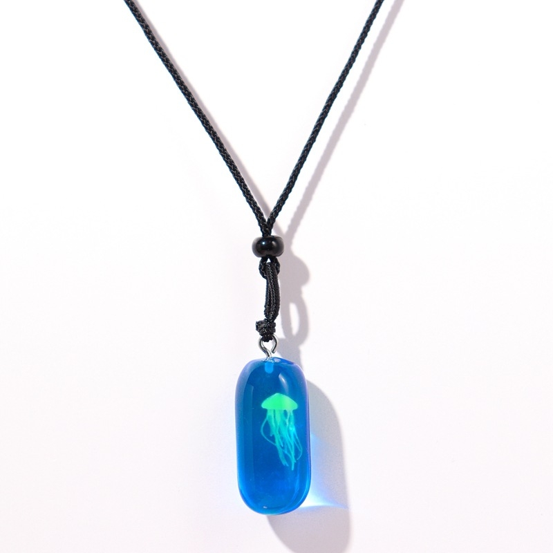 Piiriülesed plahvatused Meduusid Helendav Kaelakee Vaigust Helendav Ripats Lihtne Geomeetriline Niši Ehted Käsitsi Valmistatud Paar