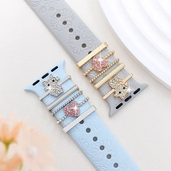 Kehtib Apple Watchi universaalse silikoonrihma ja teemantkassikaunistusega mudelile