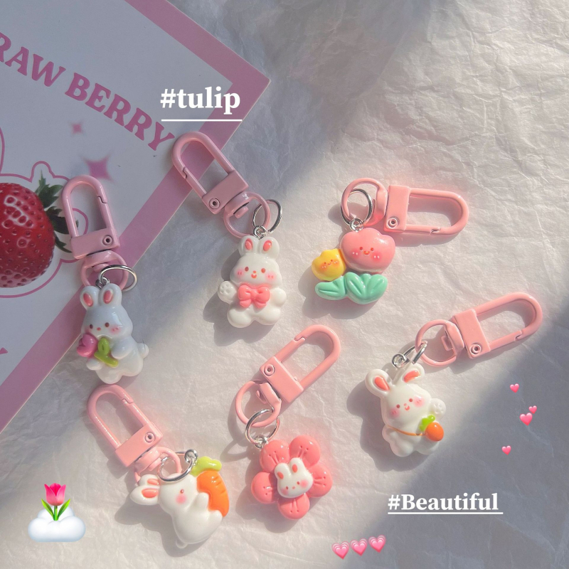 Gudras ziedu sērijas redīsu truša atslēgu piekariņš ar saldas meitenes sirds formas skolas somas kulonu draudzenes dāvanai rozā piekaramās rotaslietas