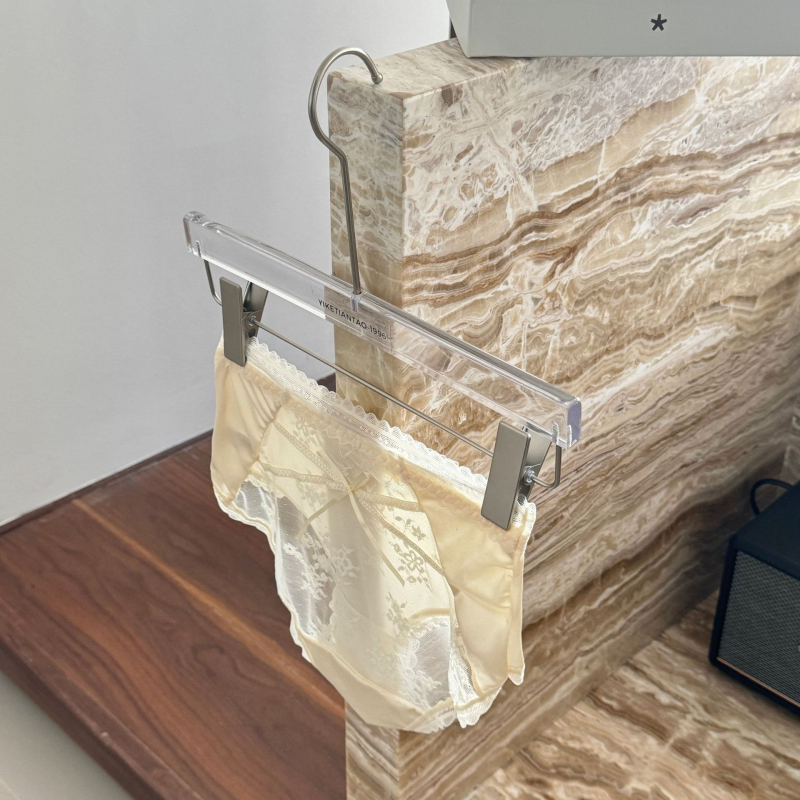 Ταϊλανδέζικο σέξι μπαρ ~ Γαλλικό καθαρό διαφανές κοριτσάκι με φιόγκο στη μέση και δαντέλα, μεταξωτό βαμβακερό εσώρουχο