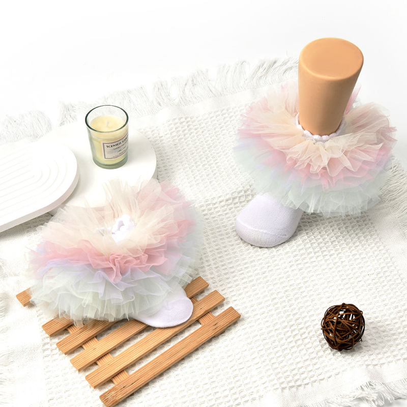 Nelja aastaaja laste pitsist sokid, armsad neljakihilised võrkkangast tüdrukute tantsusokid, mugavad ja hingavad lastesokid