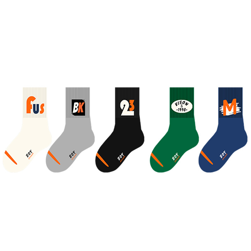 Sügis- ja talvesokid lastele, sääremarja keskpaigani, poiste higi imavad kammitud puuvillased trendikad lastesokid, tudengikirjasokid, puuvillased sokid hulgimüügist