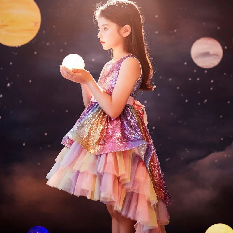 Djevojačka šarena šljokičasta gradijentna asimetrična haljina s repom, dječja vjenčanica, haljina za voditeljicu modne piste