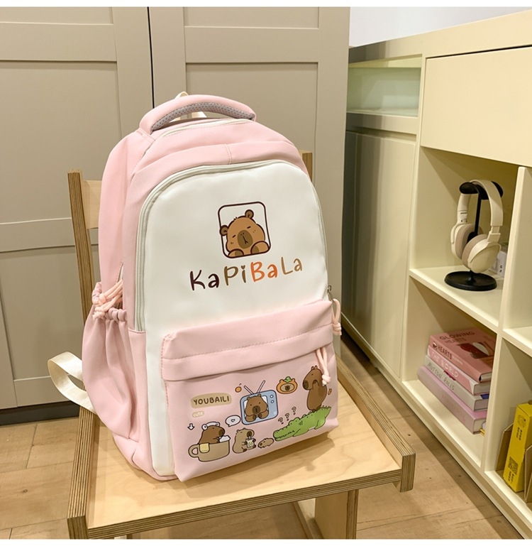 Uus koomiksiga kapibara aksessuaaride värvi sobitamise seljakott keskkooliõpilastele suure mahutavusega koolikott vabaaja arvuti seljakott hulgimüük