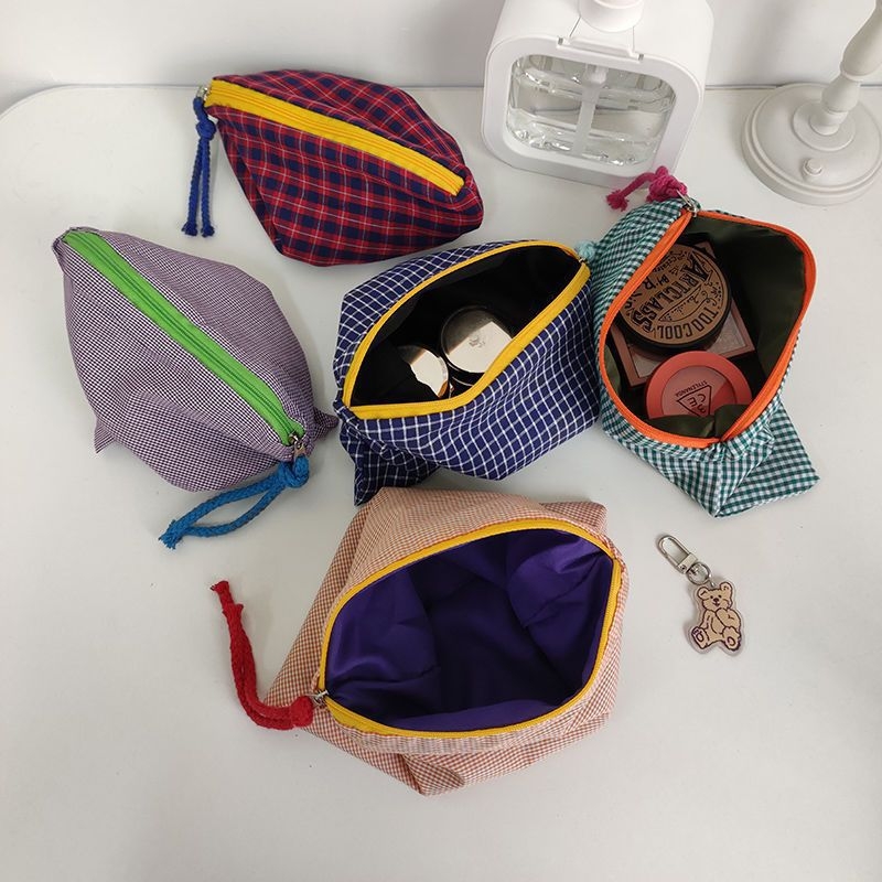 Klassikaline väike ruuduline kosmeetikakott, kaasaskantav, kaasaskantav retro kontrastvärvi kirjatarvete kott, suure mahutavusega multifunktsionaalne pinal