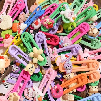 100 vnt. pakuotė ~ Mini segtukai, raudoni, purtomi, vaikiški kirpčiukai, nulūžę plaukai, maži segtukai, dovanų kioskas, kuriame parduodami segtukai