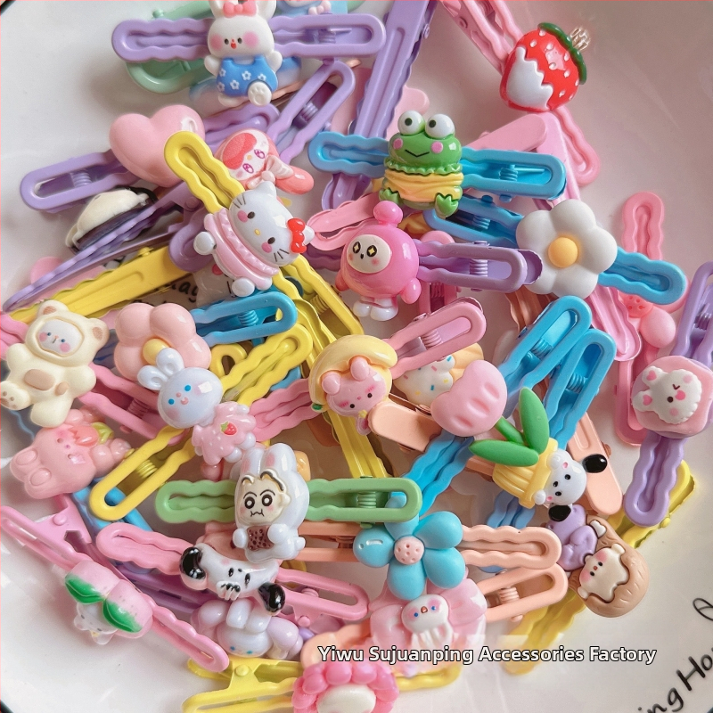 100 vnt. pakuotė ~ Mini segtukai, raudoni, purtomi, vaikiški kirpčiukai, nulūžę plaukai, maži segtukai, dovanų kioskas, kuriame parduodami segtukai