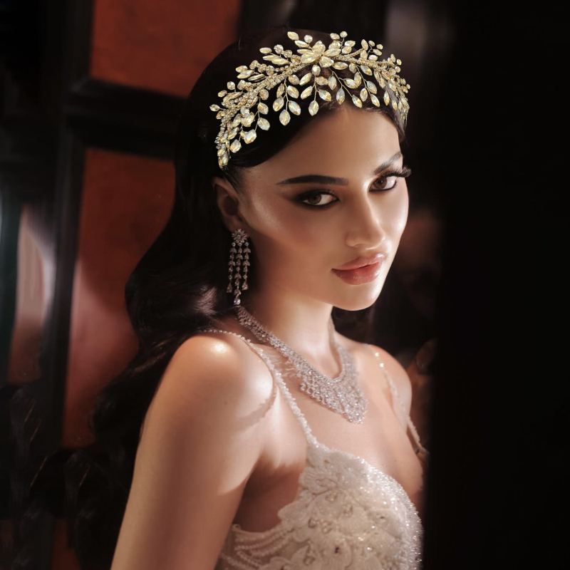 Euroopa ja Ameerika uus käsitööna valminud rhinestones juuksepael pruudi peakate pulmaetenduse peo juukseaksessuaarid juuksekroon DZ267