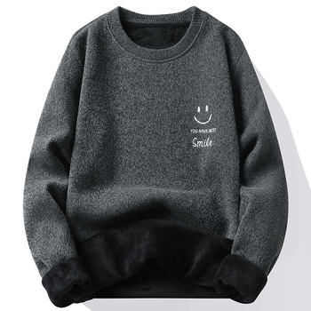 Διανομή και Παράδοση Νέων Πλεκτών Πουλόβερ, Φθινοπωρινών και Χειμερινών Βελούδινων Φούτερ με Στρογγυλή Λαιμόκοψη και Κέντημα για Άνδρες