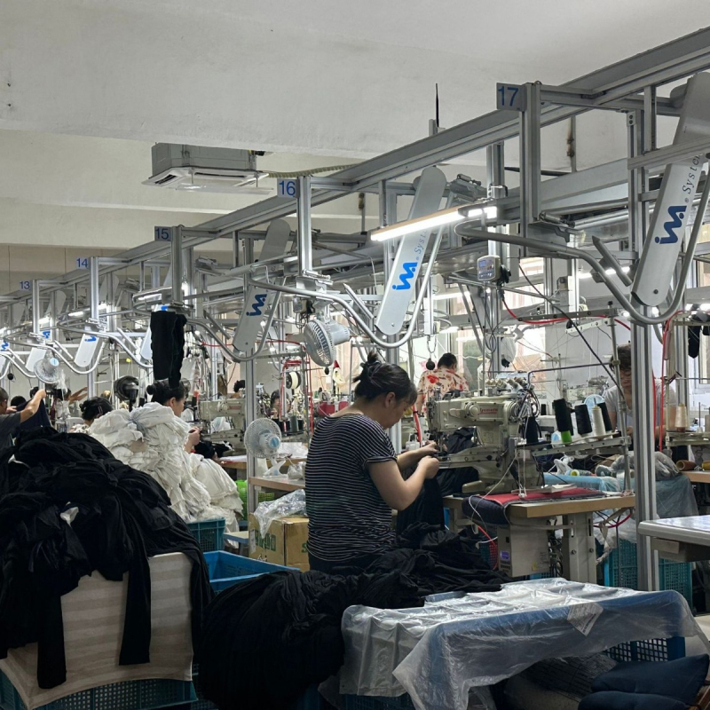 Lasteriided Amazoni piiriülene laste rõivad Lühikeste varrukatega, kommivärvi kraega, üherealine, trendikas piiriülene särk