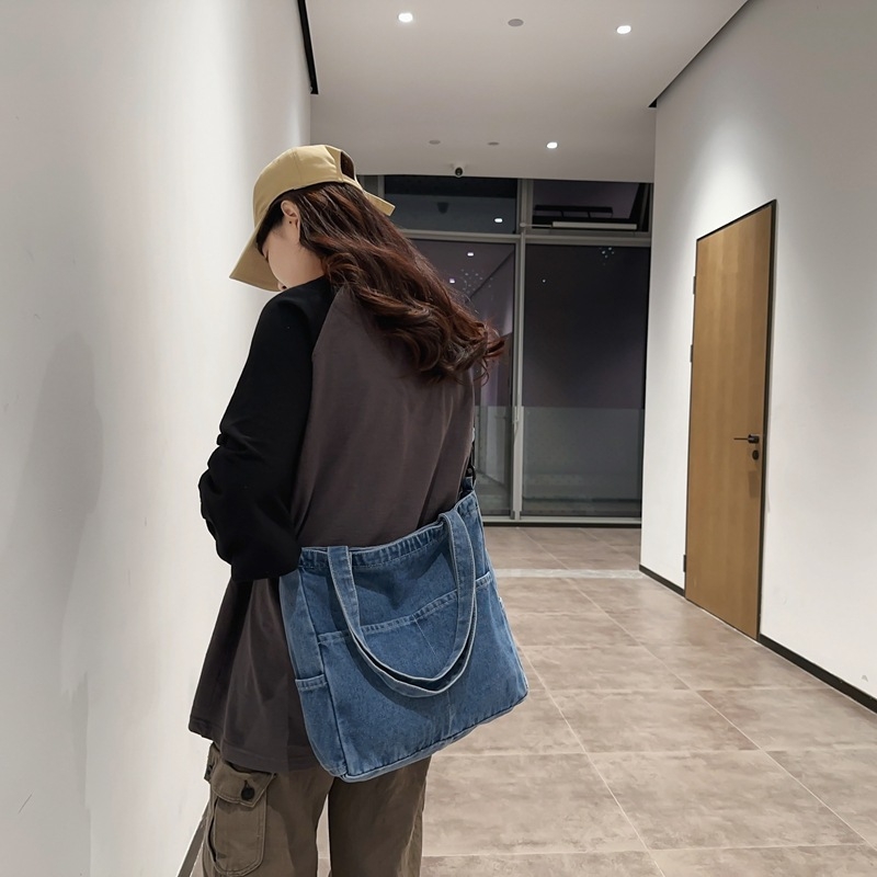 2024 Nova stilska traper ležerna torba za putovanje na posao, platnena torba velikog kapaciteta, nova stilska moderna višenamjenska traper torba