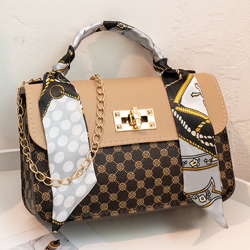 Vanjska trgovinska torba Ženska torba ženske torbe 2023 Nova modna lančana torba preko tijela Svileni šal Mala četvrtasta torba